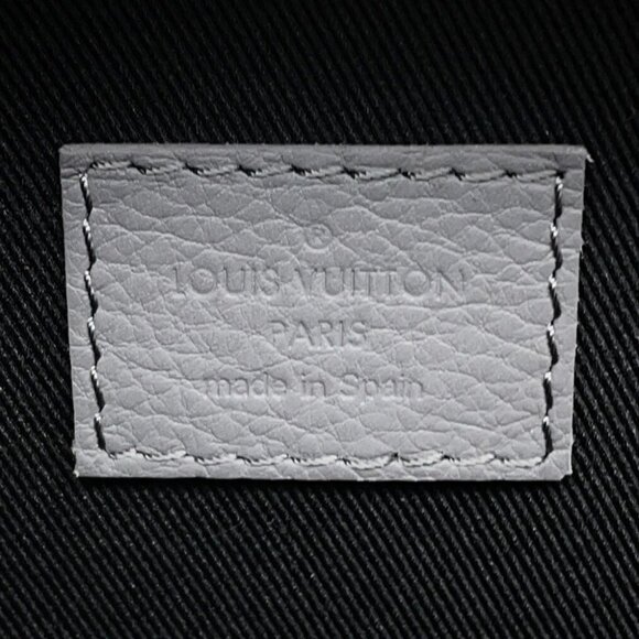 LOUIS VUITTON Discovery・Bumbag Size PM Monogram Shadow Gray M46108 - Picture 11 of 12